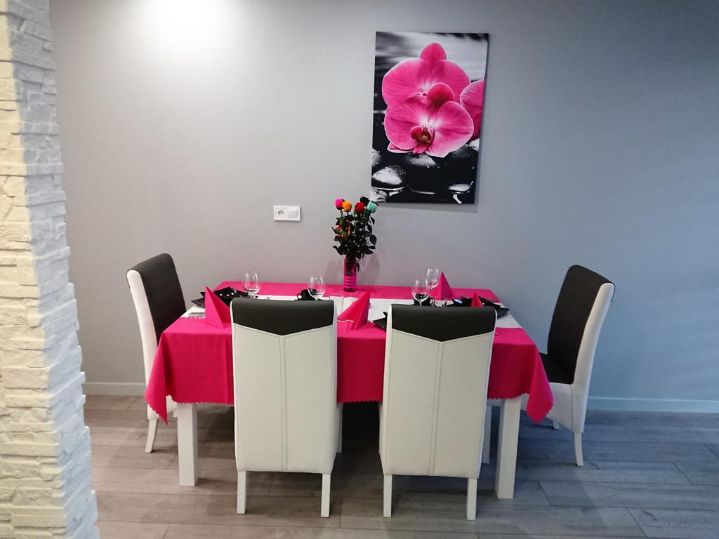 Apartament Exclusive Διαμέρισμα Κίελτσε Εξωτερικό φωτογραφία